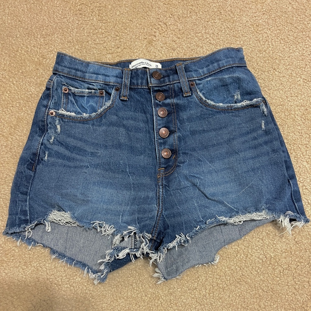 Abercrombie curve love high rise mom shorts size 26/2